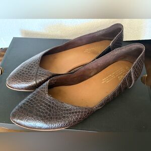 Toms Dark Brown Crocodile Textured Women's Jutti Flats
